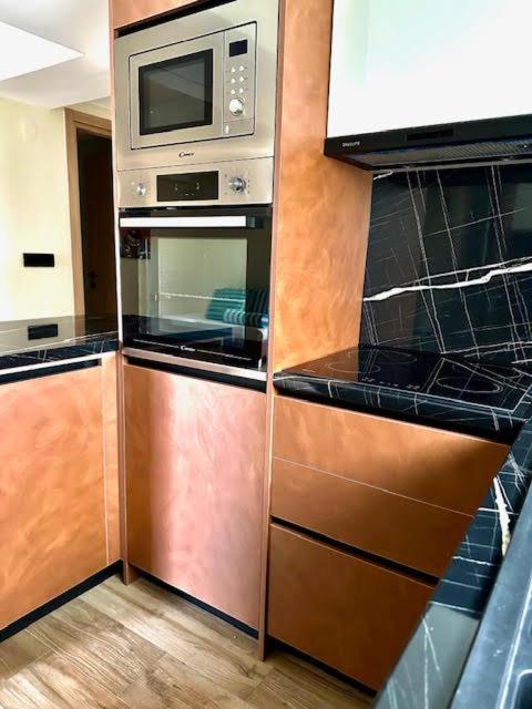 Amaryllis Aparthotel Platanés Екстериор снимка