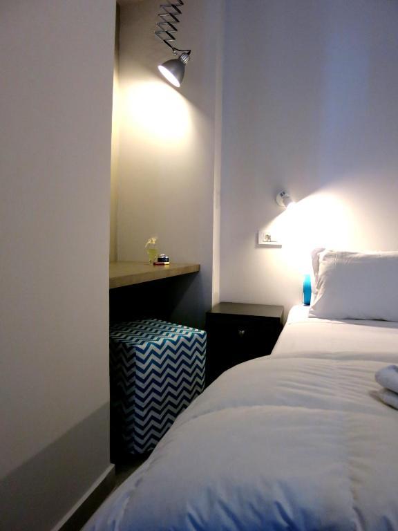 Amaryllis Aparthotel Platanés Стая снимка