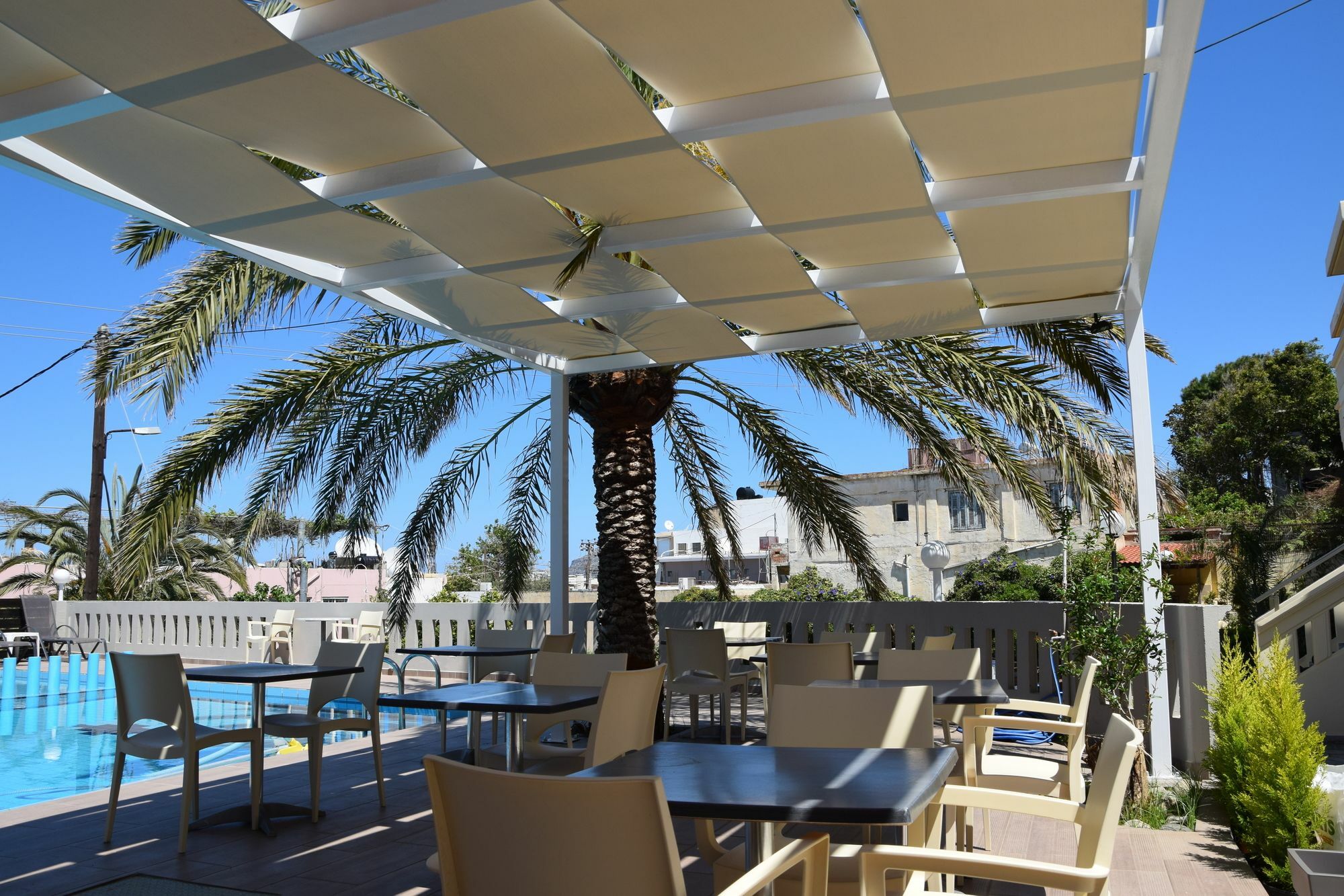 Amaryllis Aparthotel Platanés Екстериор снимка